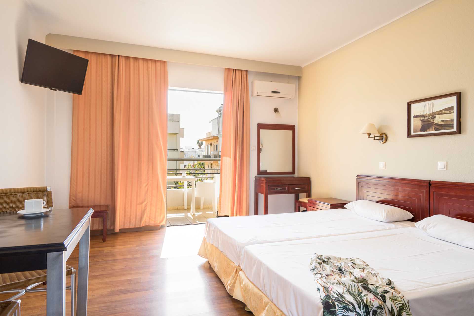 1-lejlighed på hotel Santa Marina i Kos by på Kos, Grækenland.