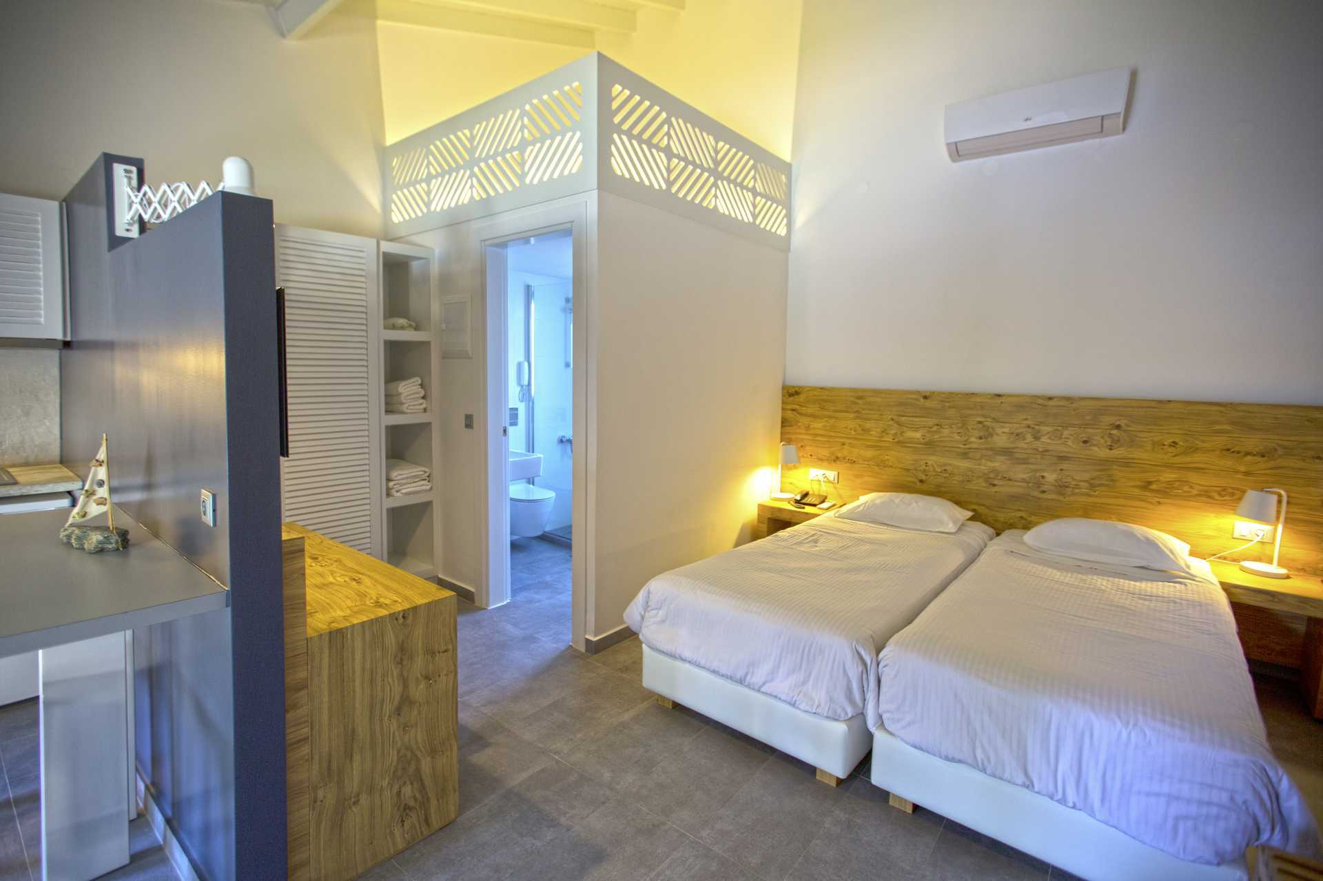 1-værelses lejligheder med privat pool på Stellina Village Resort, Kreta.