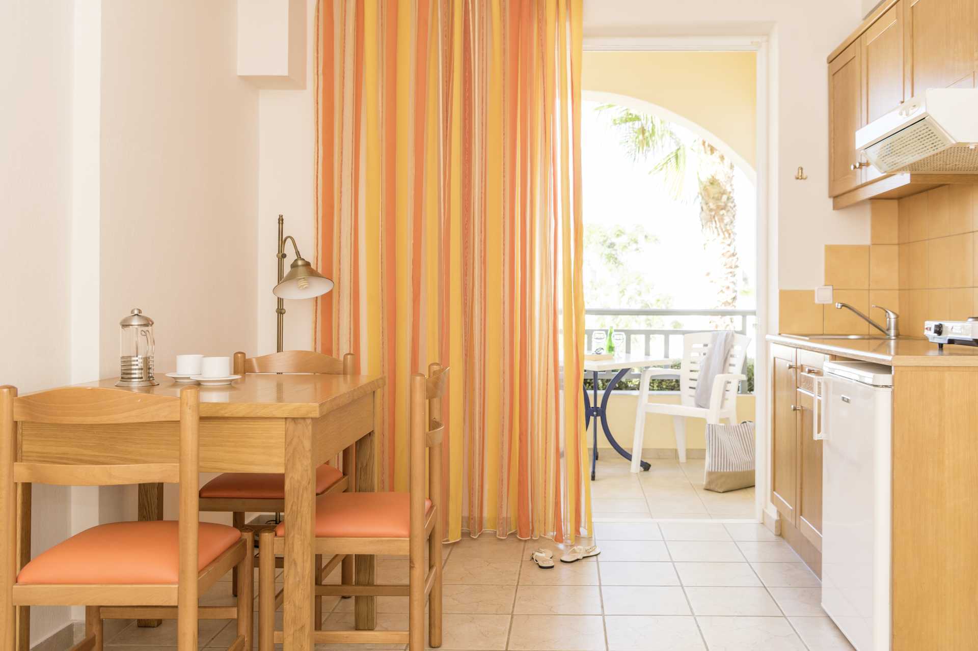 2-værelses lejlighed på Hotel Akti Chara på Kreta, Grækenland