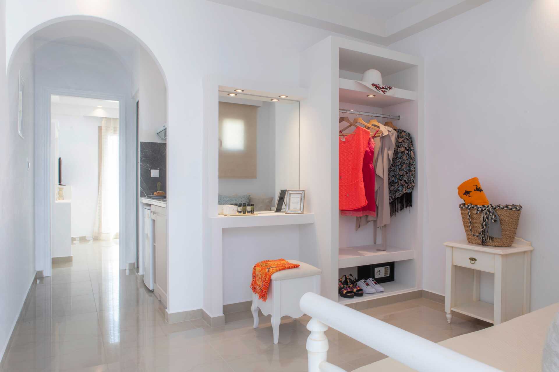 2-værelses lejlighed på Hotel Evdokia i Plaka Beach, Naxos.