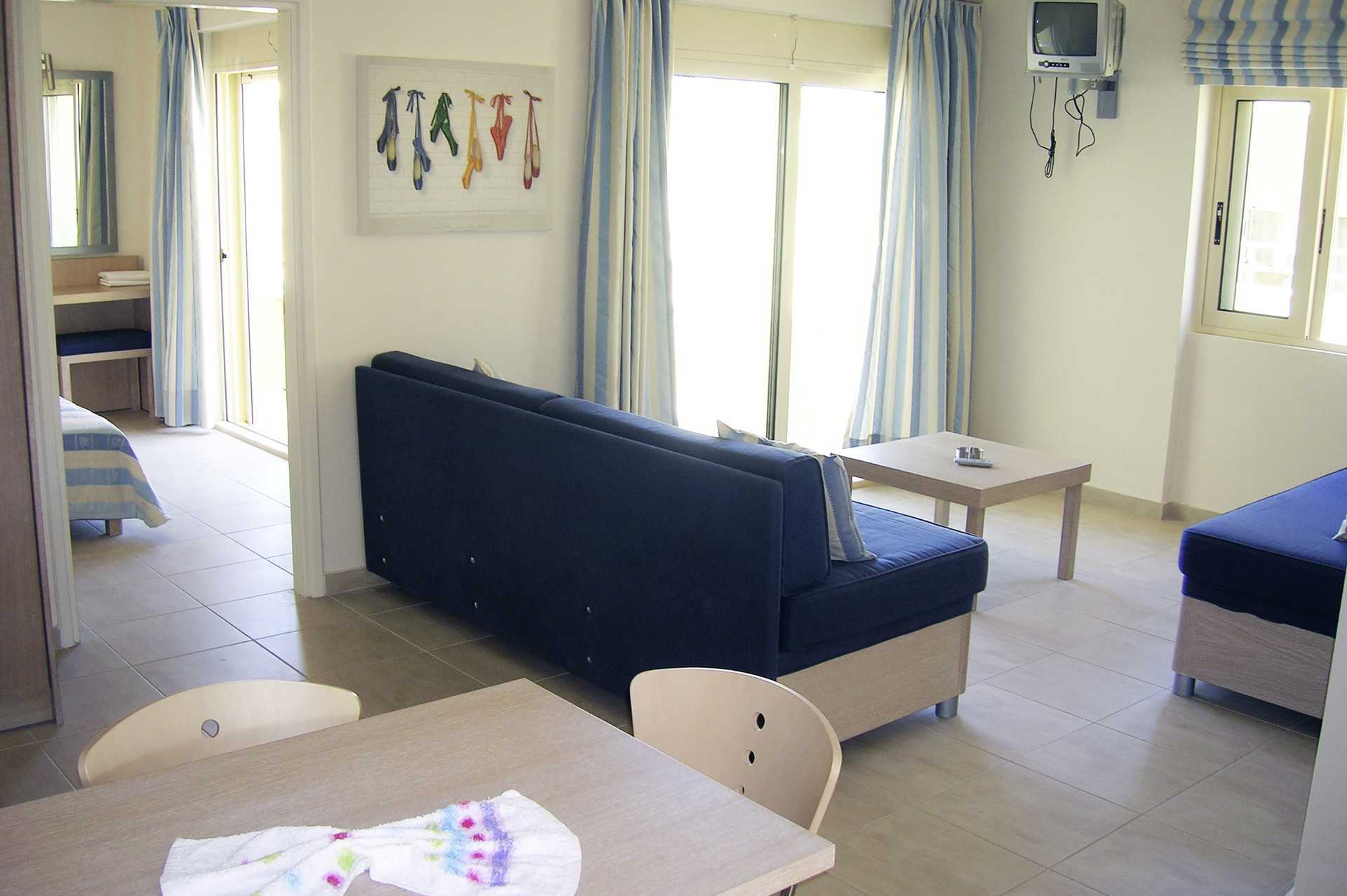 2-værelses lejlighed på Hotel Lissos på Kreta, Grækenland.