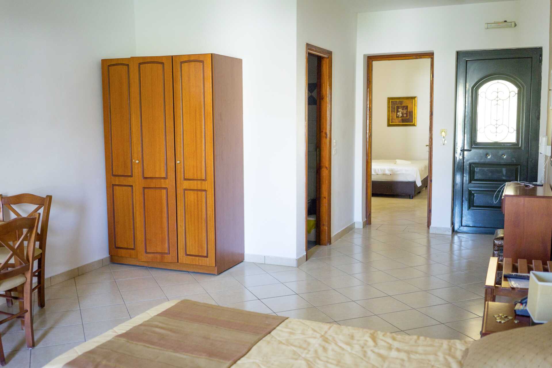 2-værelses lejlighed på hotel Zephyros Village i Karpathos, Grækenland.