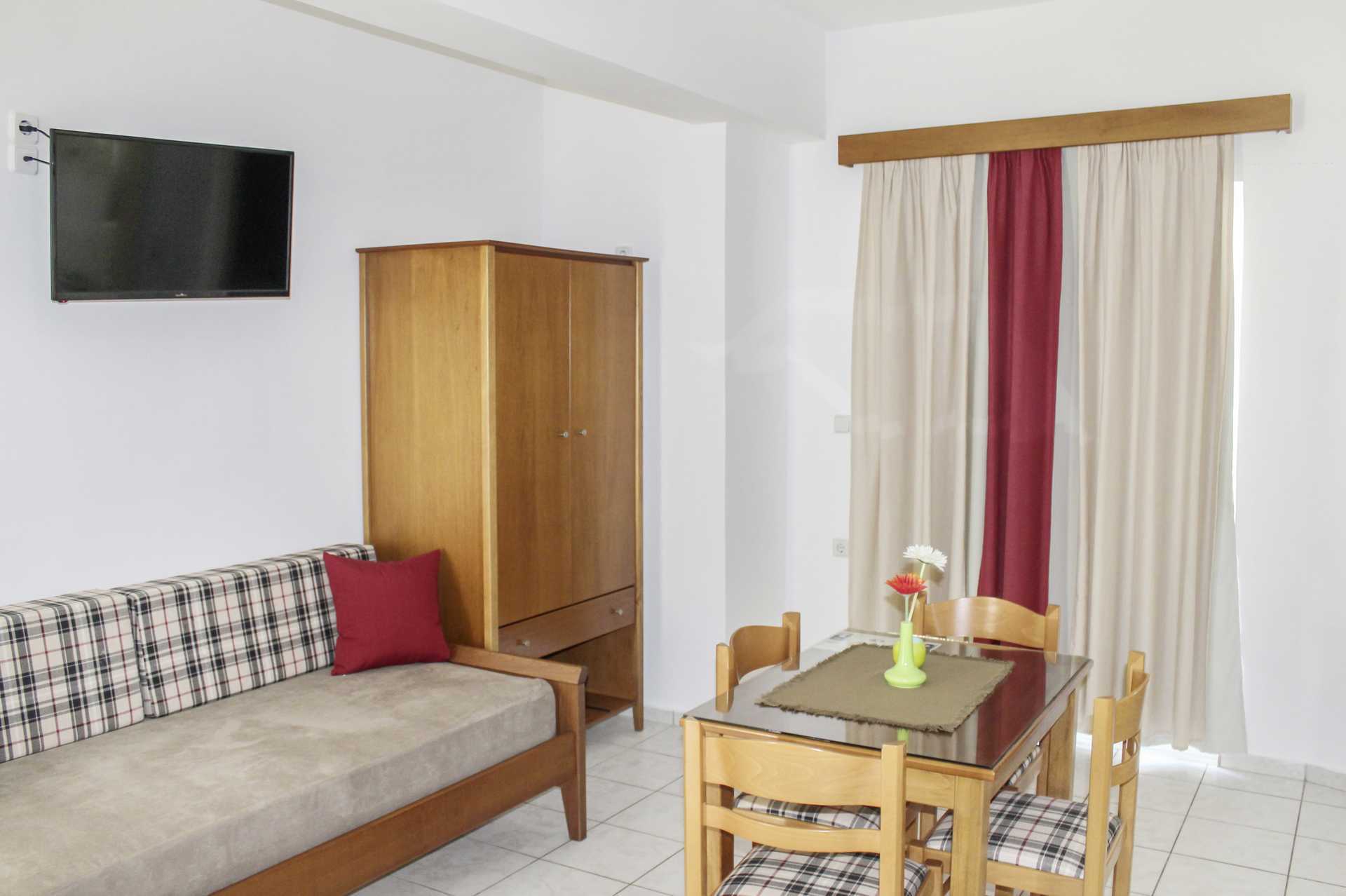 2-værelses lejligheder på Hotel Anthimos i Platanias på Kreta, Grækenland