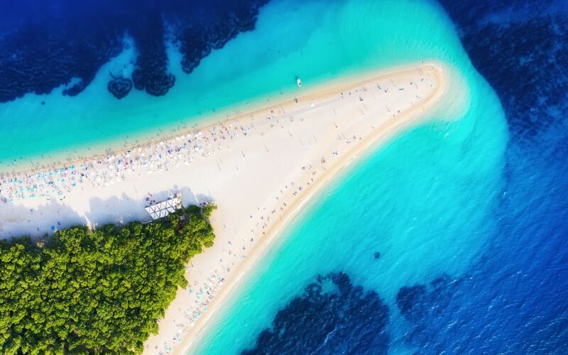 3-øers tur med speedbåd – Golden Horn Beach, Blue Lagoon og Jelsa