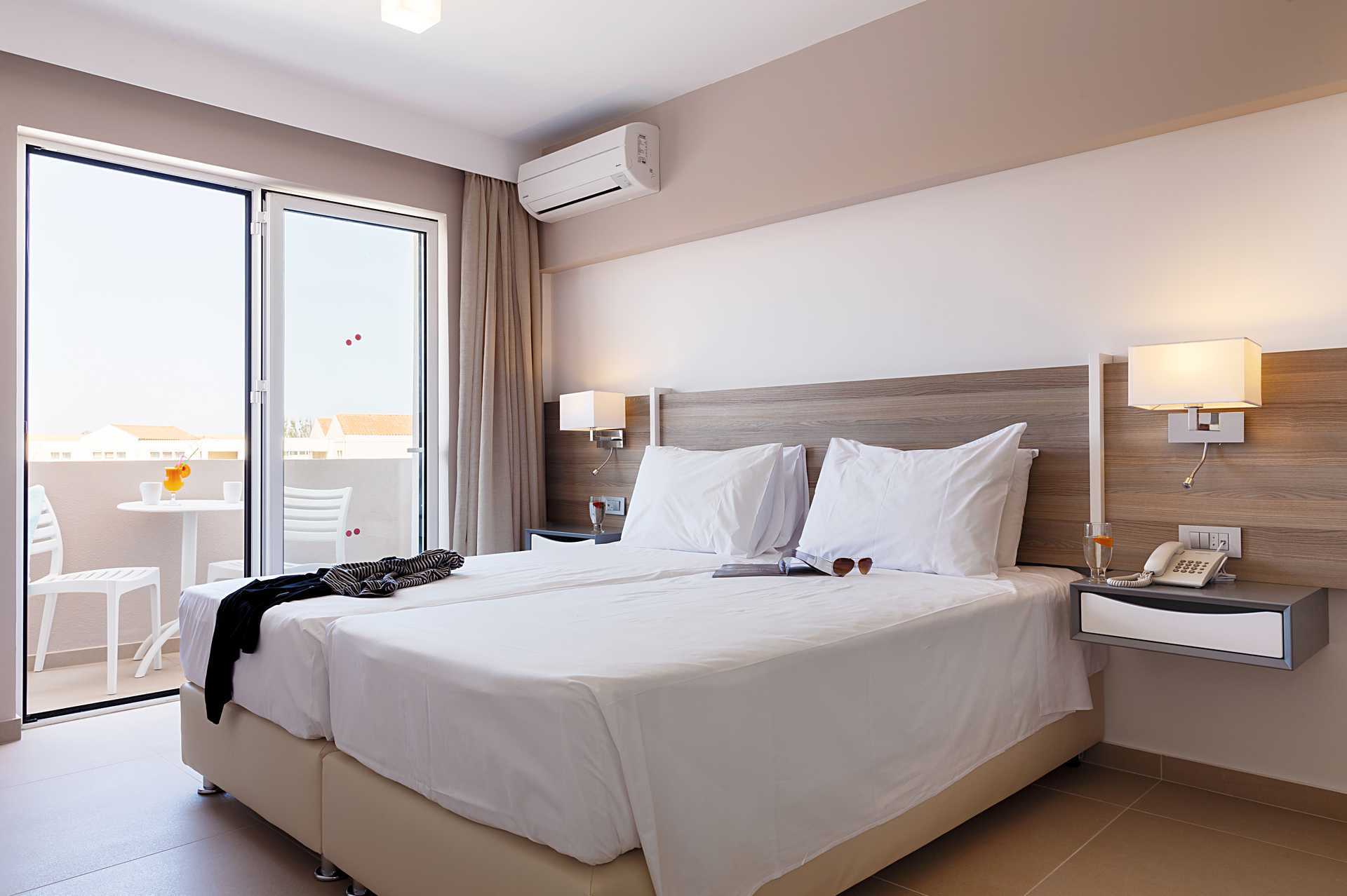 3-værelses lejlighed på hotel Santa Helena Beach.