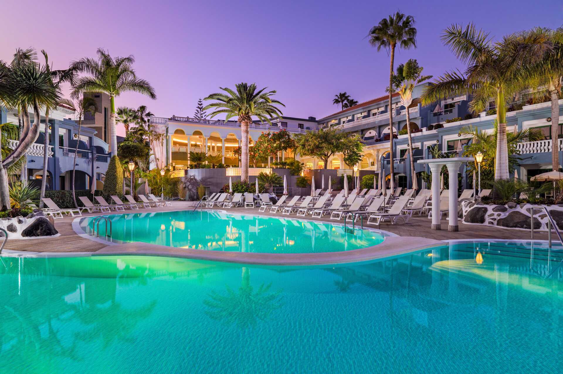 Pool på Hotel Adrian Colon Guanahani på Tenerife, De Kanariske Øer.
