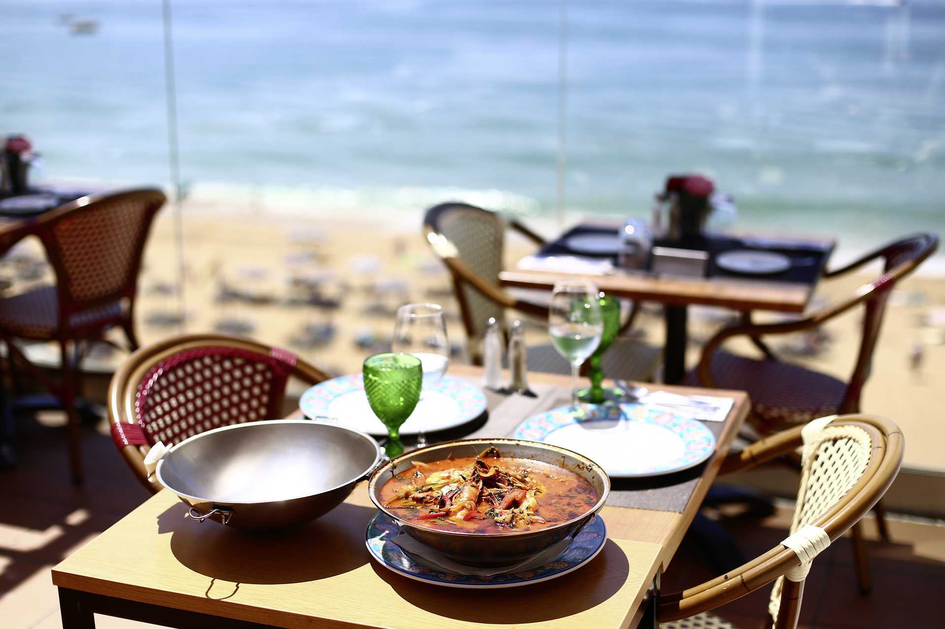 Cataplana, en typisk portugisisk fiske- og skaldyrsret