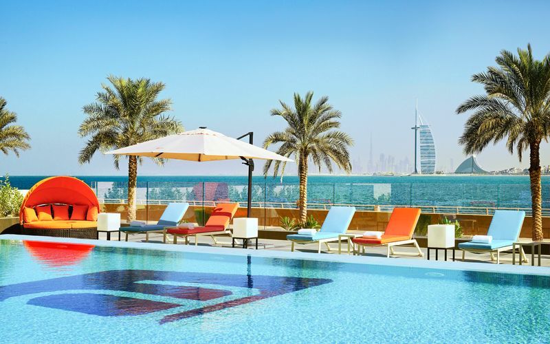 Splash, poolområdet på Hotel Aloft Palm Jumeirah, Dubai.