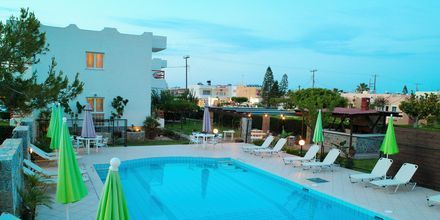 Pool på hotel Altis på Kreta.