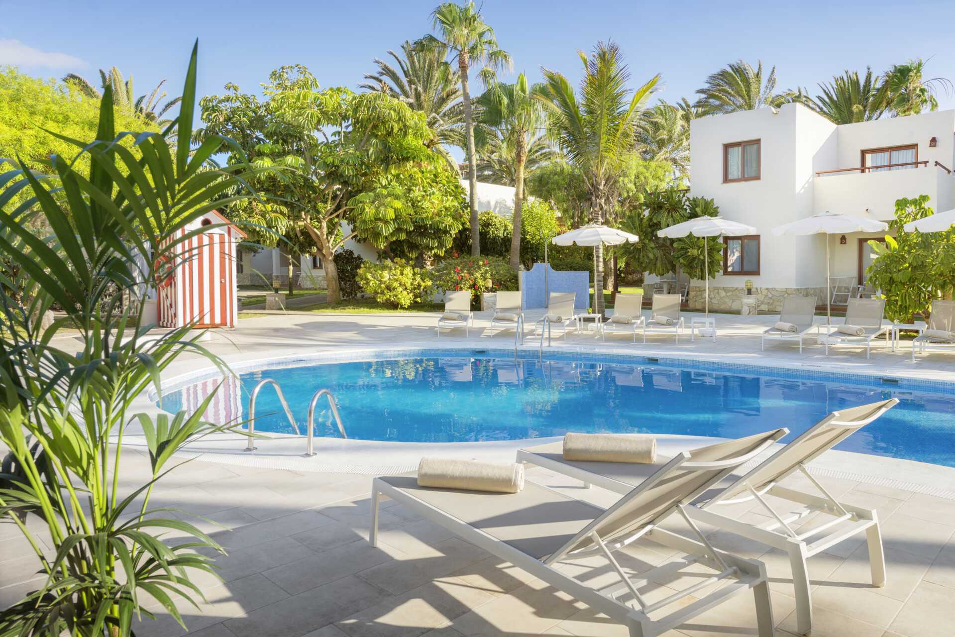 Poolområdet Tropic på Alua Suites Fuerteventura.