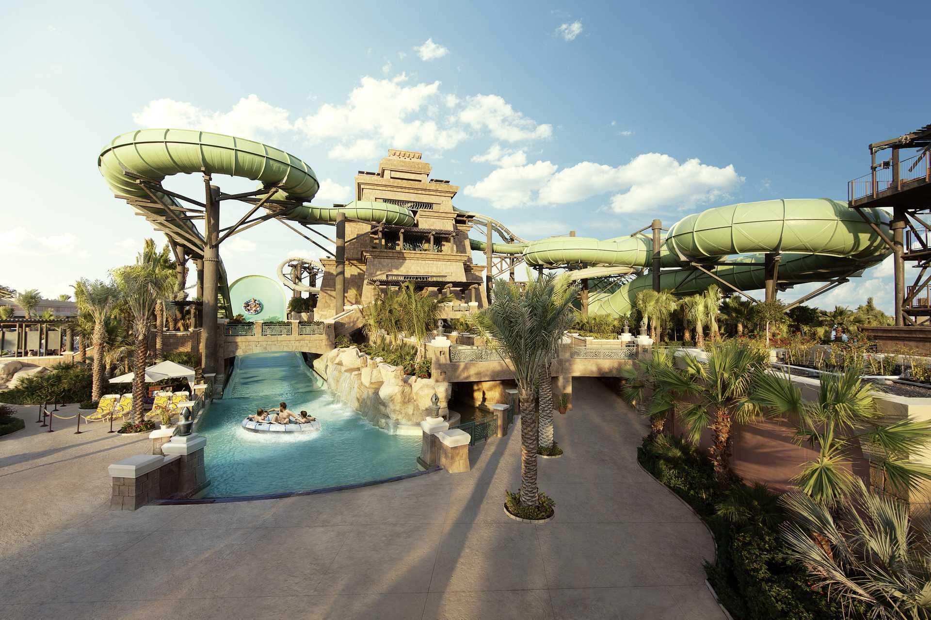 Aquaventure Waterpark & Lost Chambers