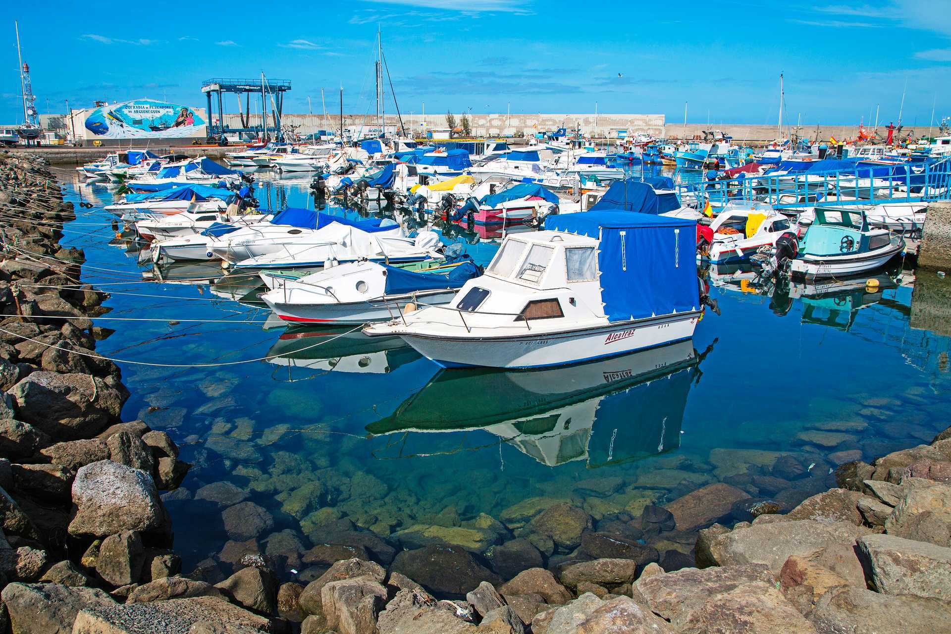 Havnen i Arguineguin/Patalavaca på Gran Canaria, De Kanariske Øer.