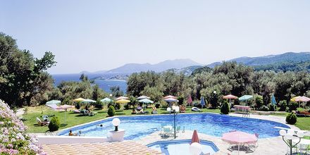Pool på Hotel Arion i Kokkari, Samos.