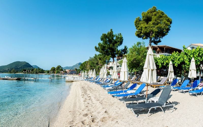 Stranden ved Hotel Armeno Beach på Lefkas, Grækenland.