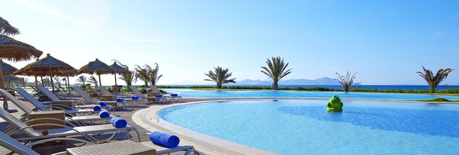 Poolområde på Hotel Astir Odysseus på Kos, Grækenland.