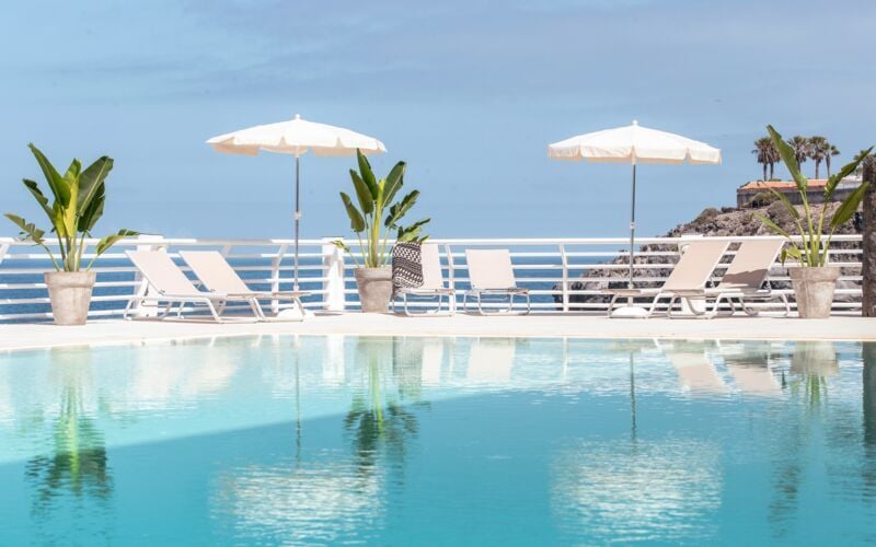 Poolområde på Hotel Atlantic Holiday Center, Tenerife, De Kanariske Øer.