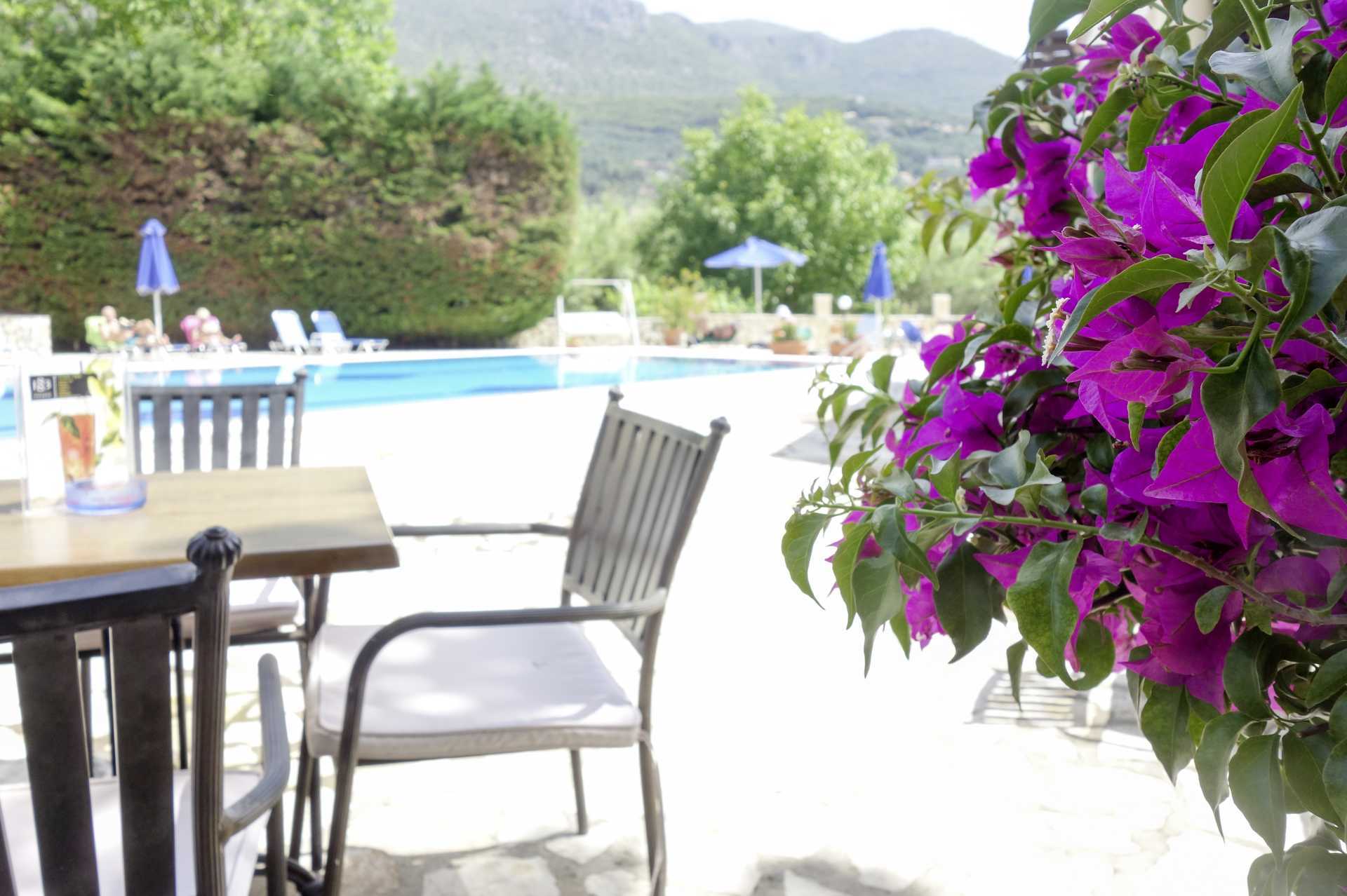 Barterrassen på Hotel Byzantion i Parga, Grækenland.
