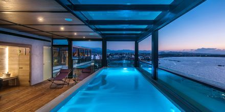 Pool på Hotel Chania Flair på Kreta, Grækenland.