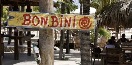 Stemningen i Curacao er velkommende og afslappende. Bonbini betyder velkommen.