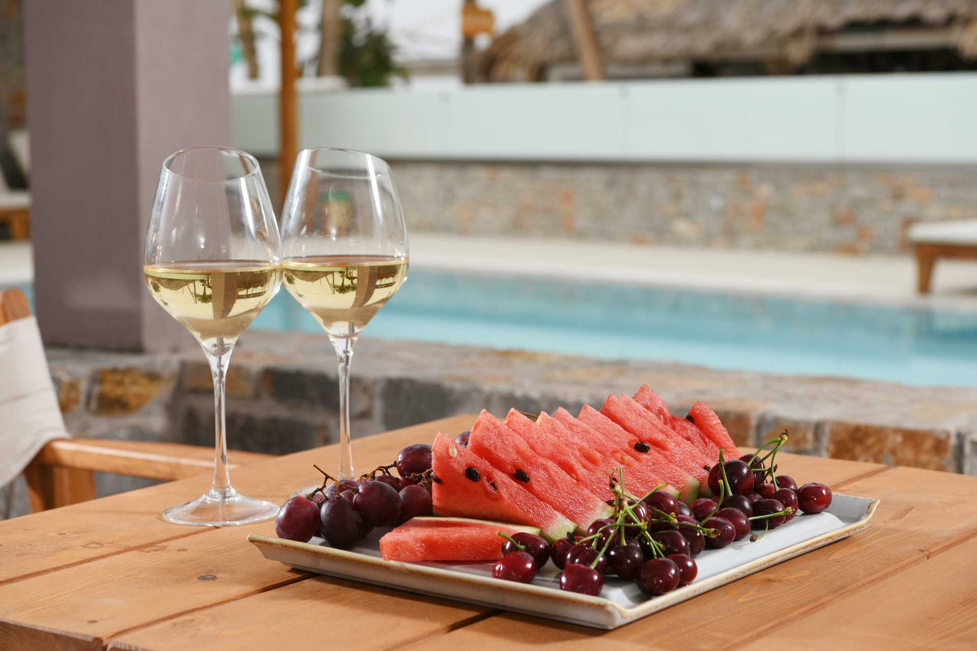 Deluxe suiter med halvpension kun for voksne over 16 år på High Beach hotel, Kreta.