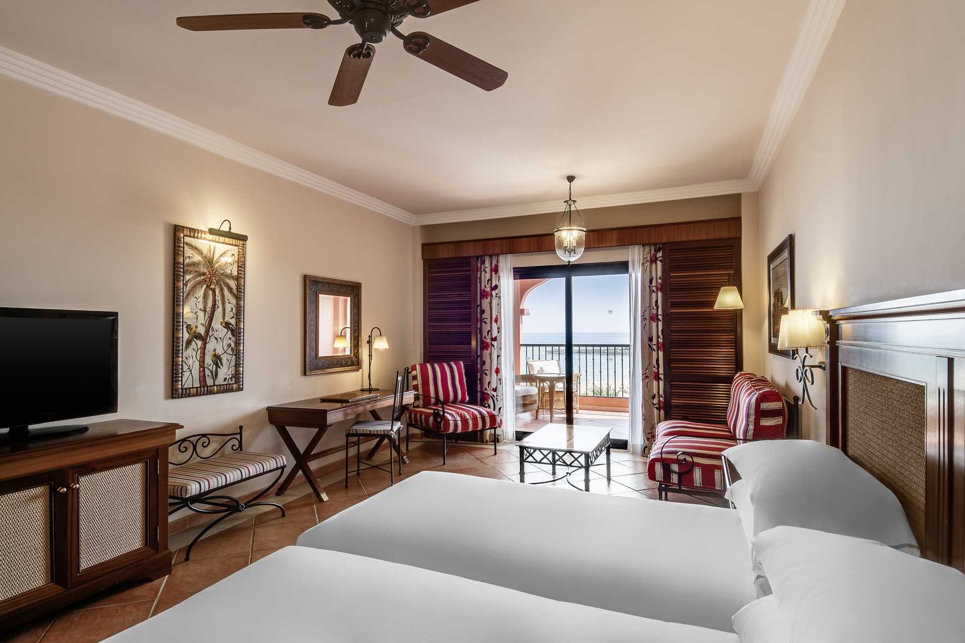 Deluxe-værelse på Sheraton Fuerteventura Beach, Golf & Spa Resort i Caleta de Fuste, Fuerteventura.