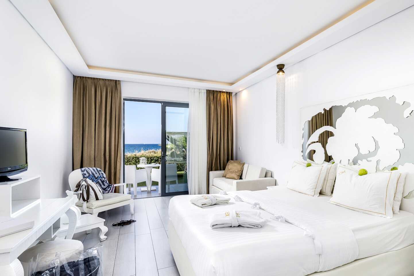 Deluxe-værelser på Diamond Deluxe Hotel i Lambi på Kos, Grækenland.