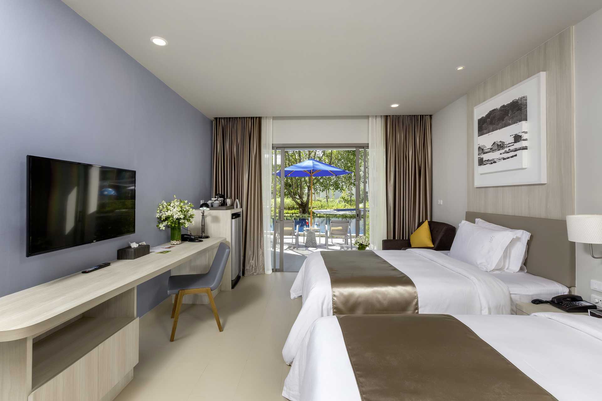 Dobbeltværelse med delt pool på hotel X10 Khao Lak, Thailand.