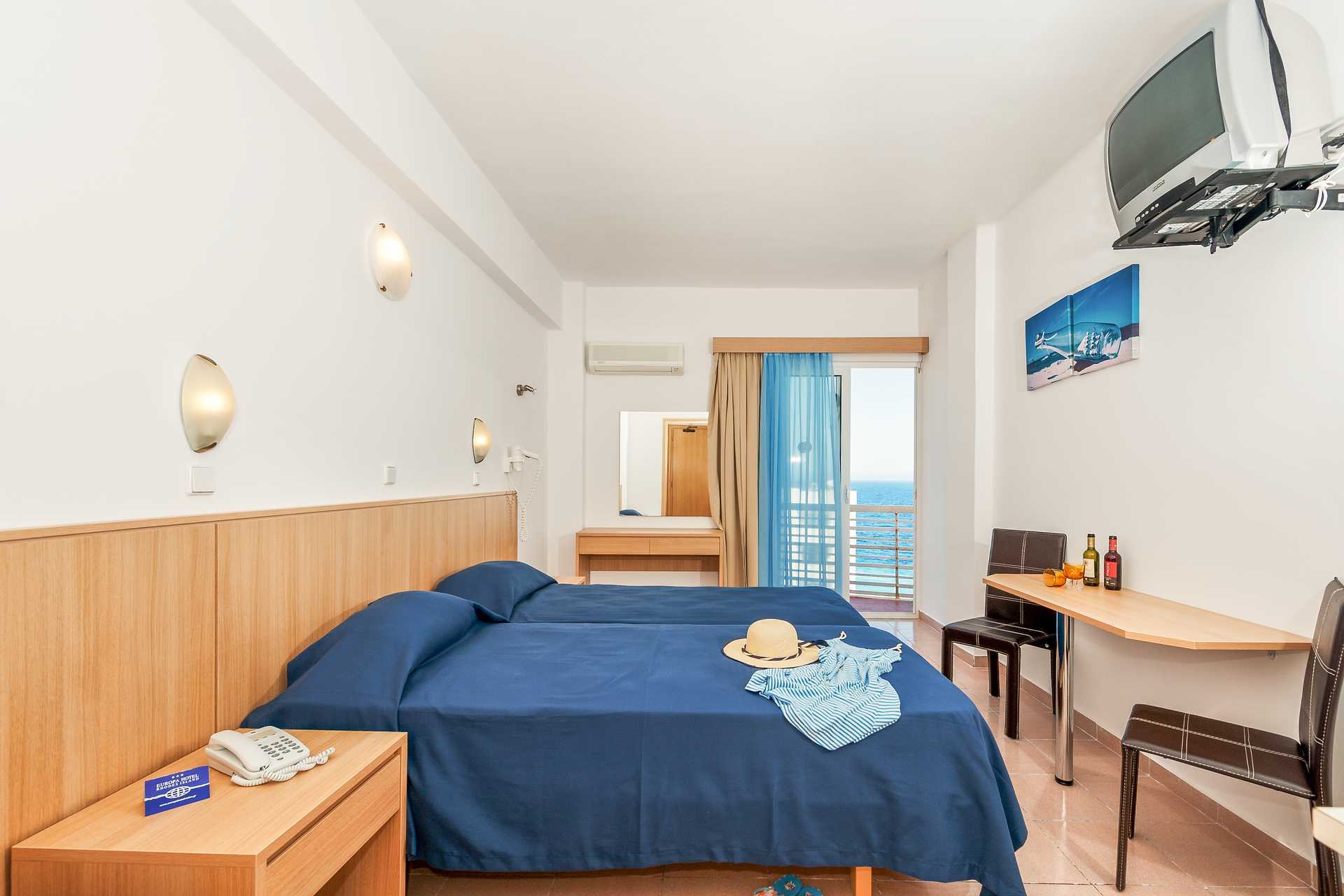 Dobbeltværelse på hoteller Europa i Rhodos by.