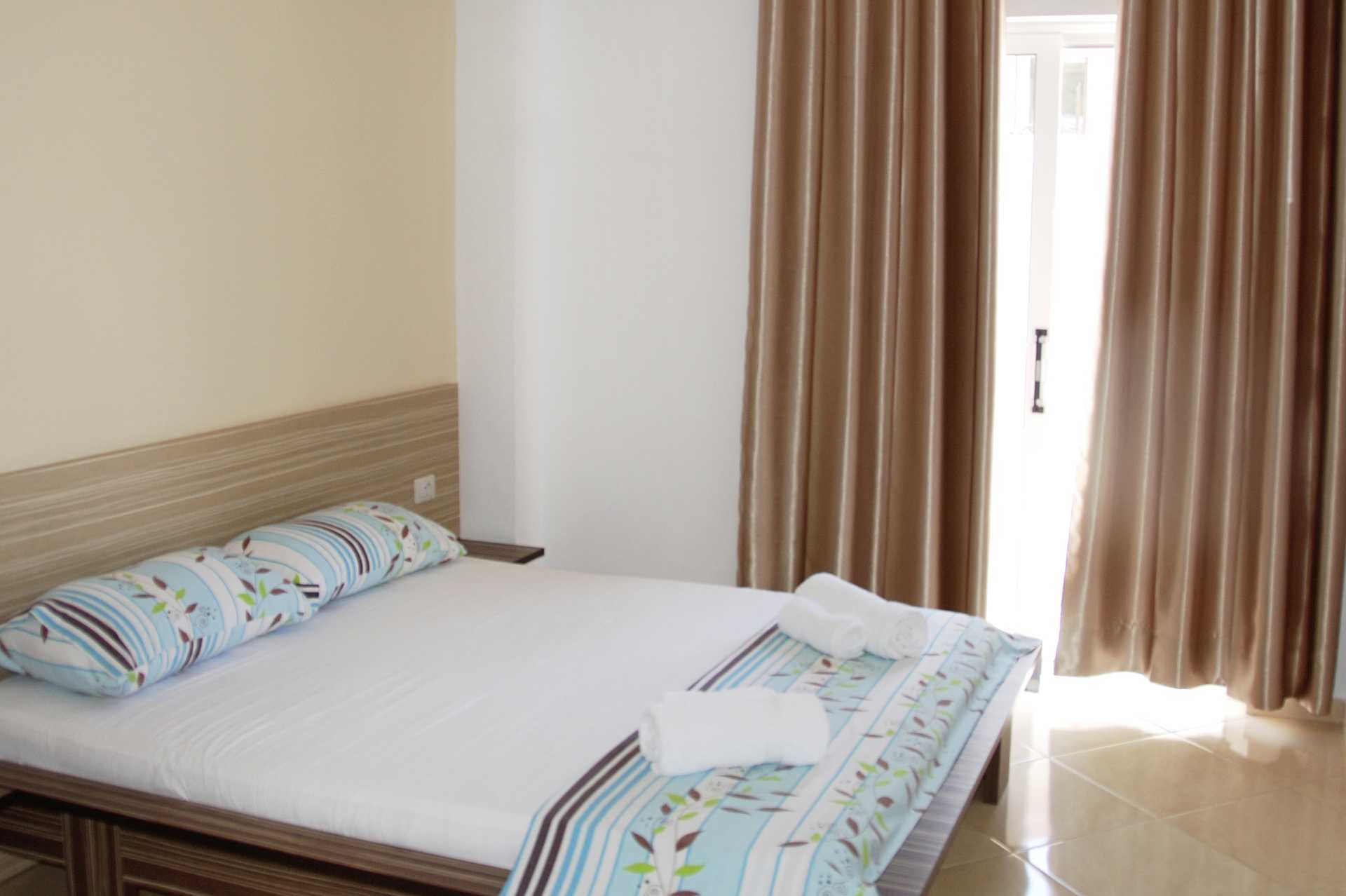 Dobbeltværelser på hotel Edola i Saranda, Albanien.