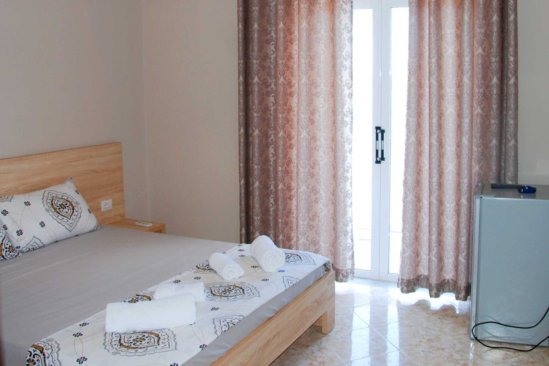 Dobbeltværelser på hotel i Edola i Saranda, Albanien.