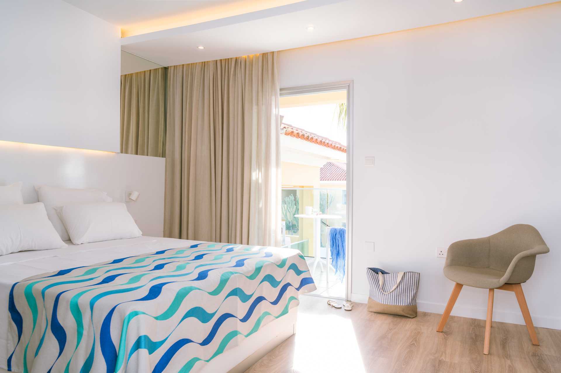 Dobbeltværelser på Malama Beach Holiday Village i Fig Tree Bay på Cypern.