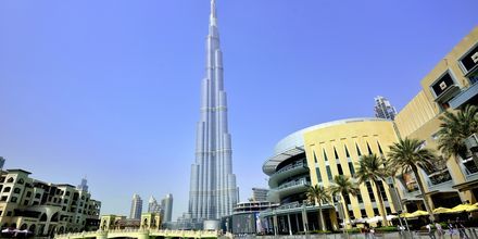 Burj Khalifa, verdens højeste bygning, og Dubao Mall som ligger i Dubai Downtown ca. 20 km fra Barsha Heights.