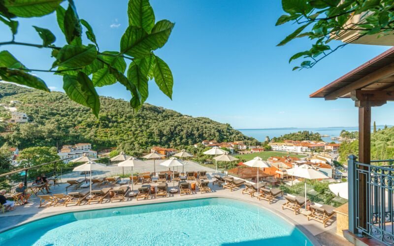 Enetiko Resort