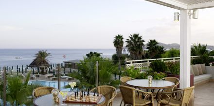 Lounge bar på Hotel Esperos Mare på Rhodos, Grækenland