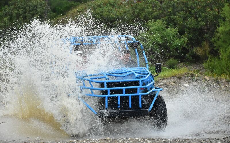 Eventyrdag med zipline, rafting - og meget mere