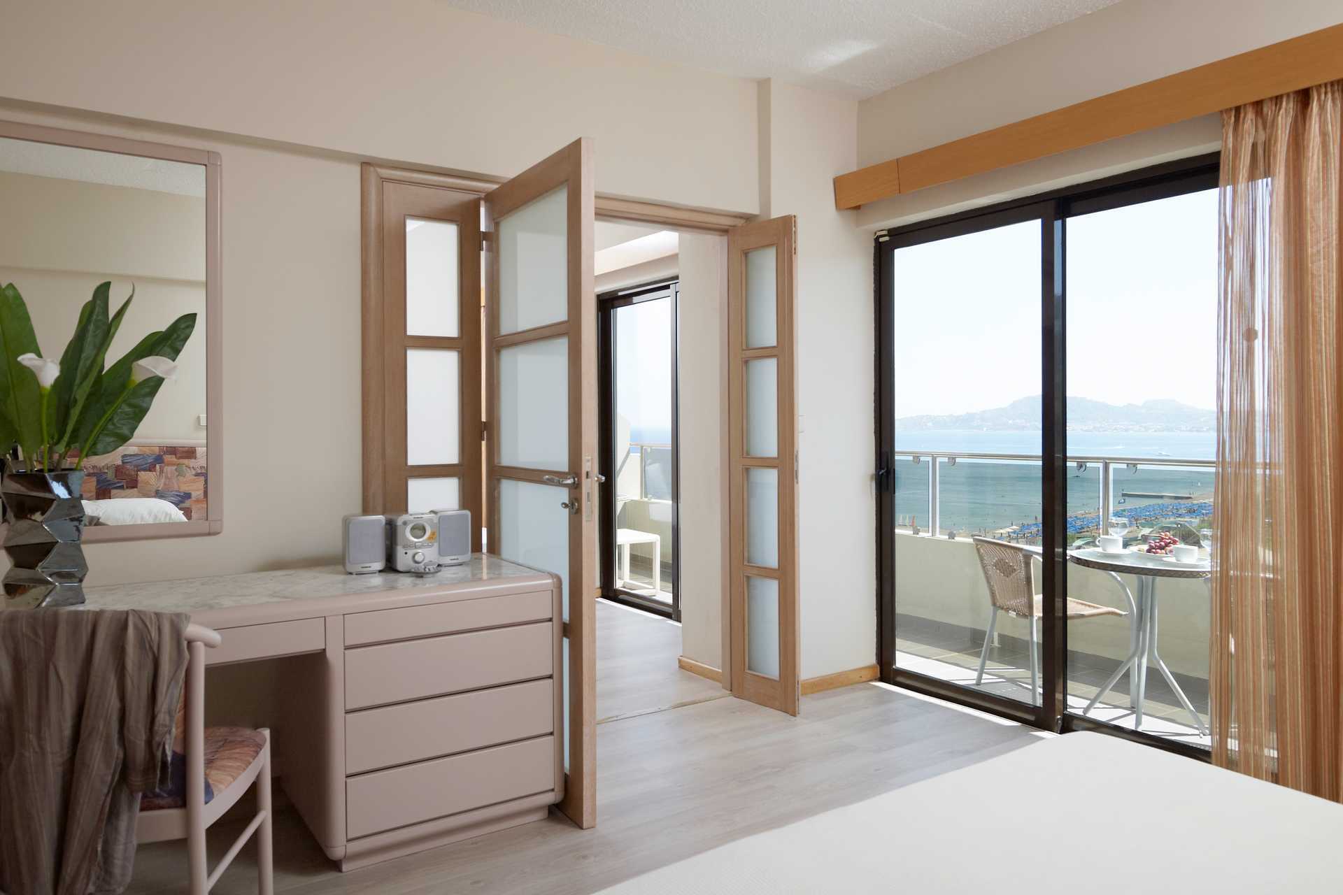 Familie-værelse på Hotel Esperos Mare på Rhodos, Grækenland