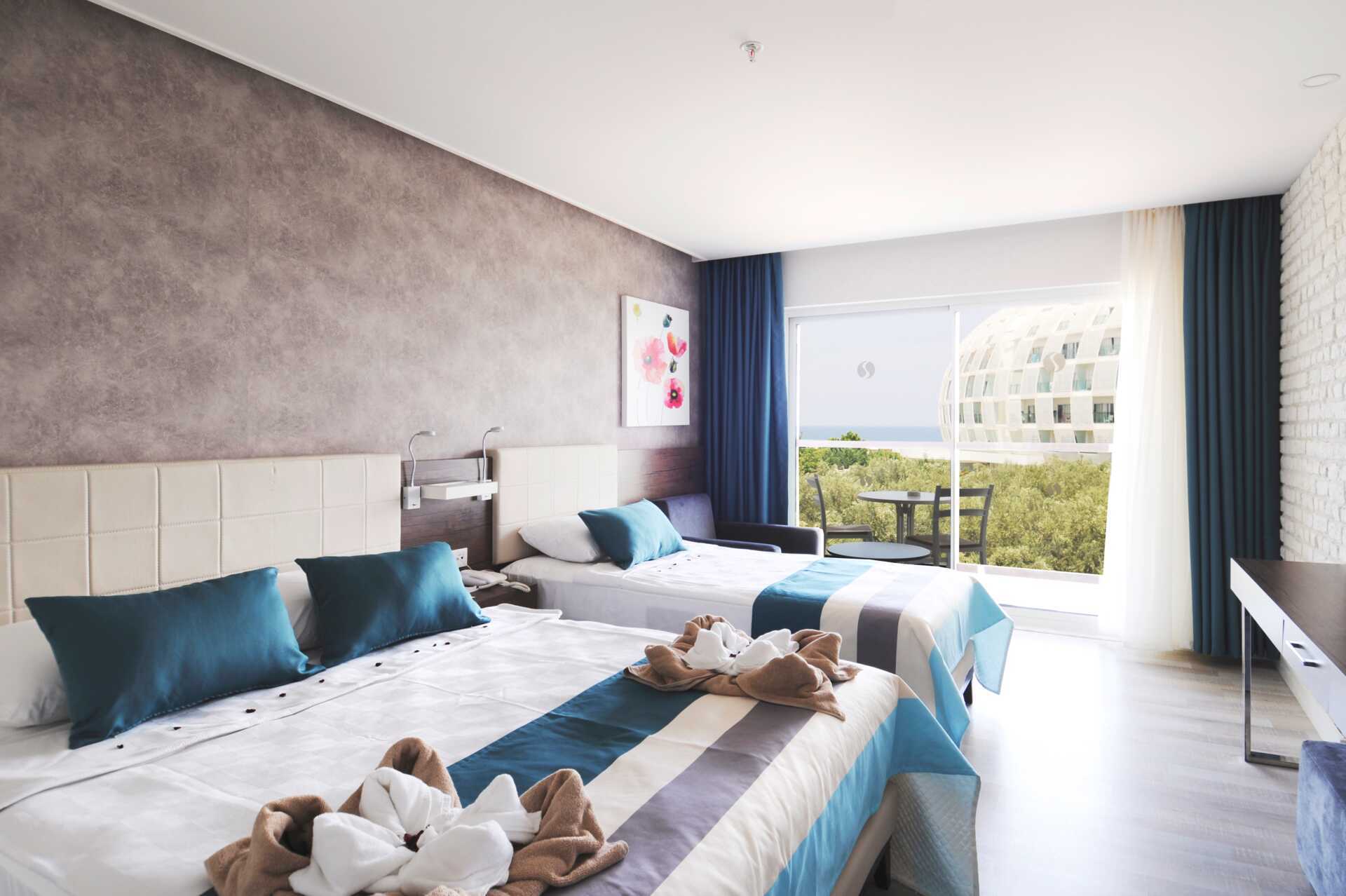 Dobbeltværelser på hotel Apollo Mondo Family Gold Island i Alanya, Tyrkiet.