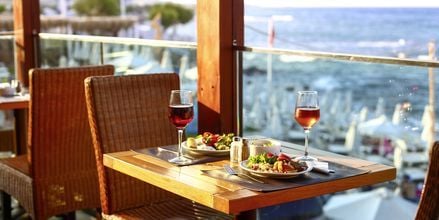 Restaurant på Hotel Golden Beach i Hersonissos på Kreta, Grækenland.