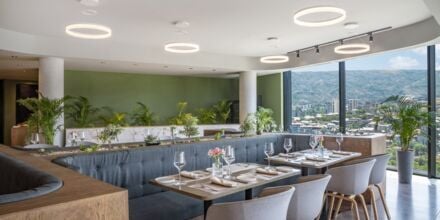 Golden Tulip Design Tbilisi