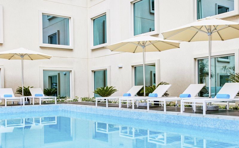 Pool på Hotel Hilton Garden Inn Mall of the Emirates i Dubai Al Barsha i Dubai