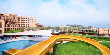 Børnepool på Hotel Hilton Ras Al Khaimah Resort & Spa i Ras Al Khaimah, De Forenede Arabiske Emirater.