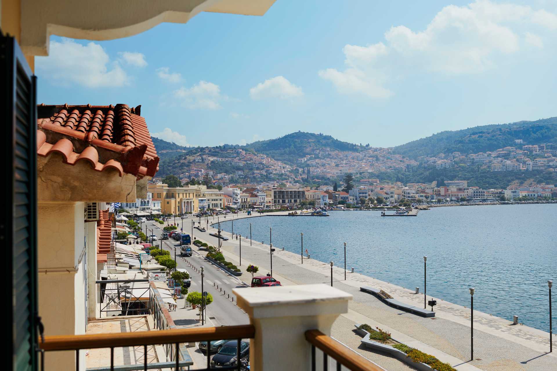 Hotel Aeolis i Samos by.