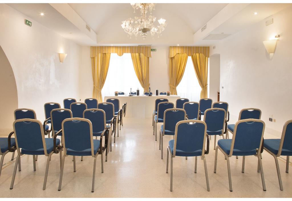 Konferencer