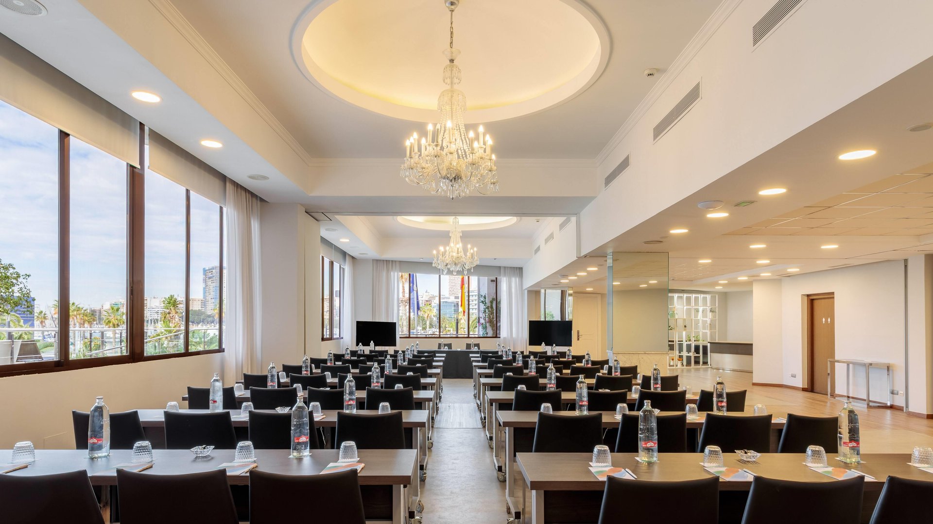 Konferencer