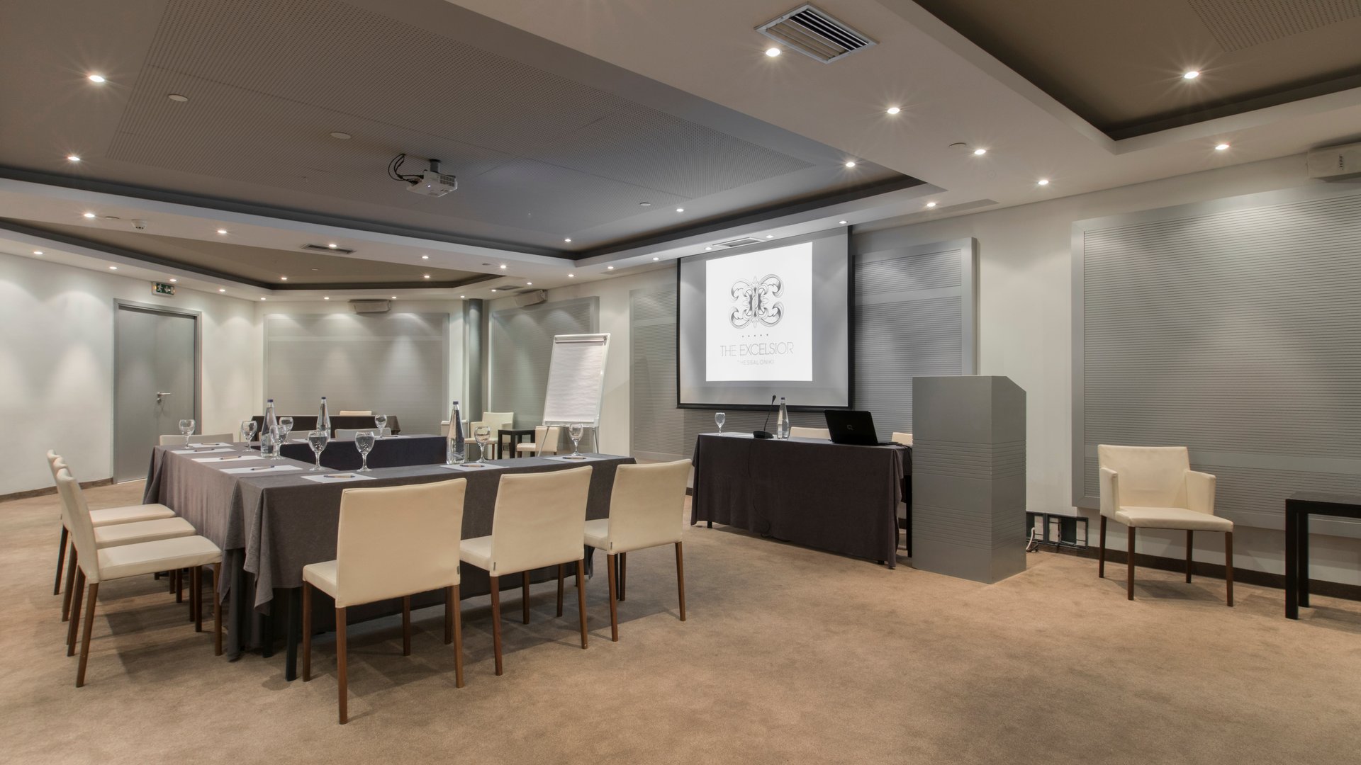 Konferencer