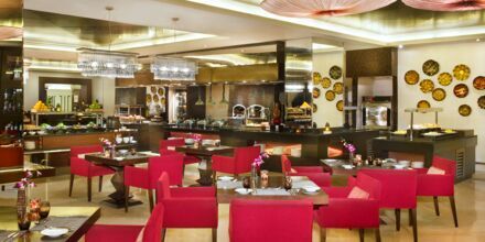 Hovedrestauranten Ibn Majed på Hotel JA Beach i Dubai, De Forenede Arabiske Emirater.