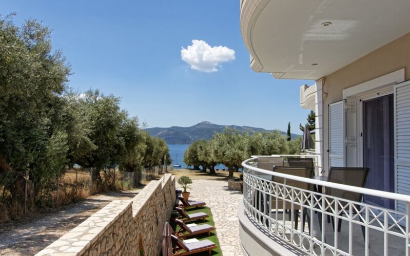 Kanellos luxury apartments
