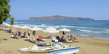 Stranden ved hotel Kato Stalos Mare på Kreta, Grækenland.