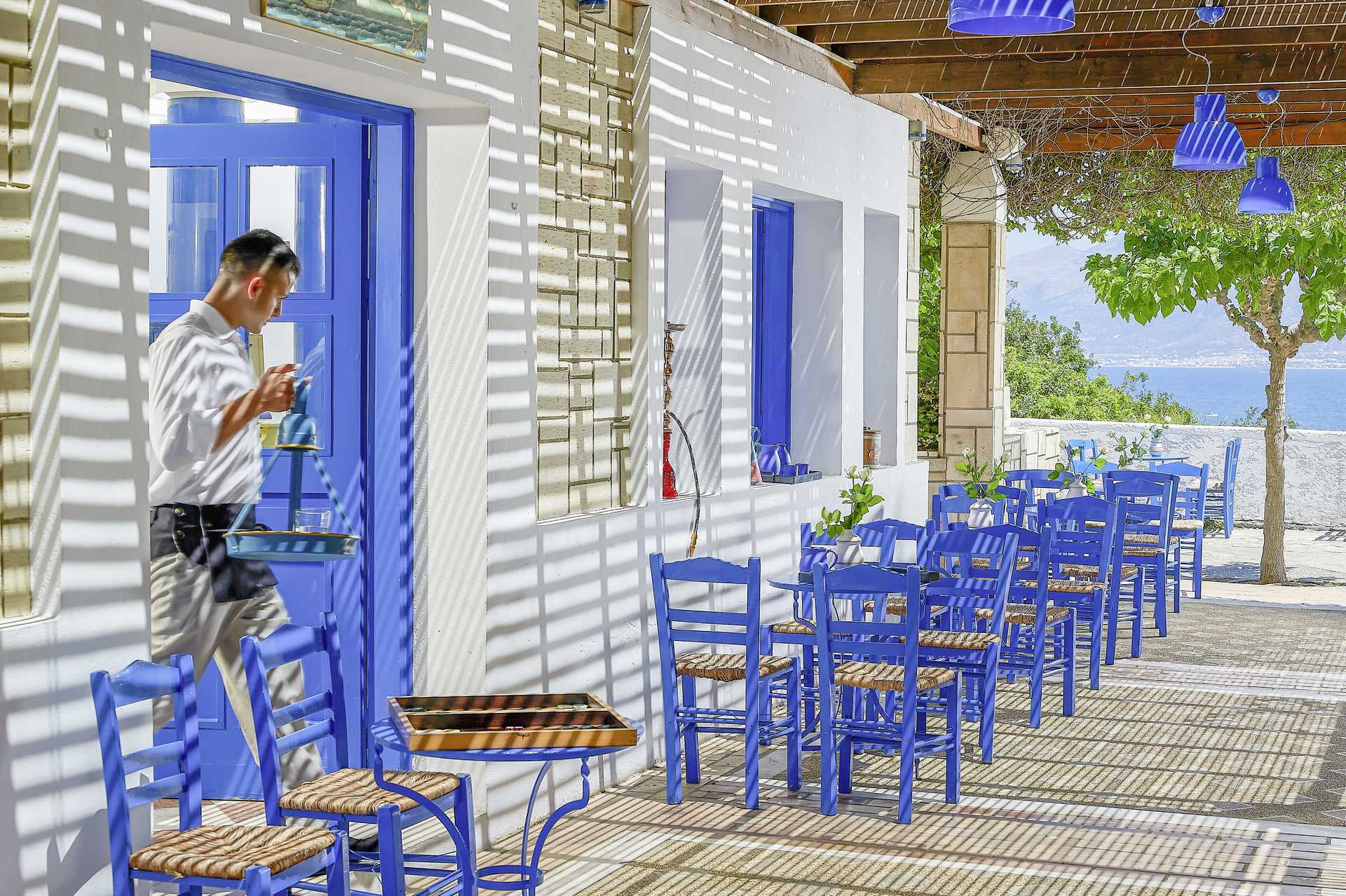 Cafeen på hotel Aldemar Knossos Royal i Hersonissos, Kreta.