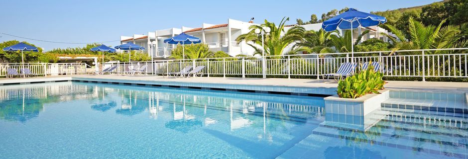 Pool på Hotel Kouros Seasight i Pythagorion på Samos, Grækenland.
